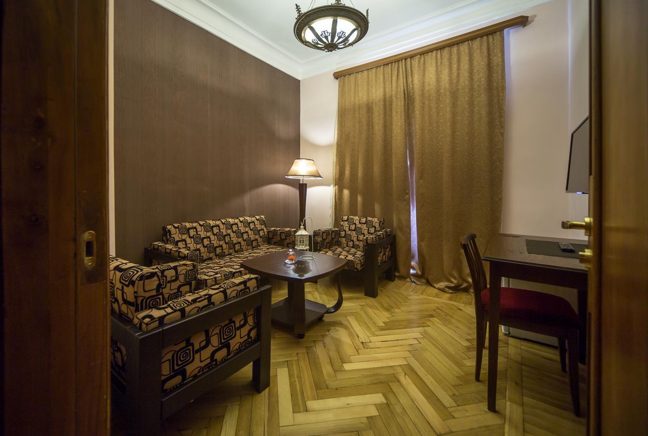 Legends Tskaltubo Spa Resort ภายนอก รูปภาพ